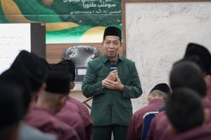 Pembekalan Amaliyah Tadris: Belajar dari Ust. H. Tijani Syadzili dan pakar yang lain.